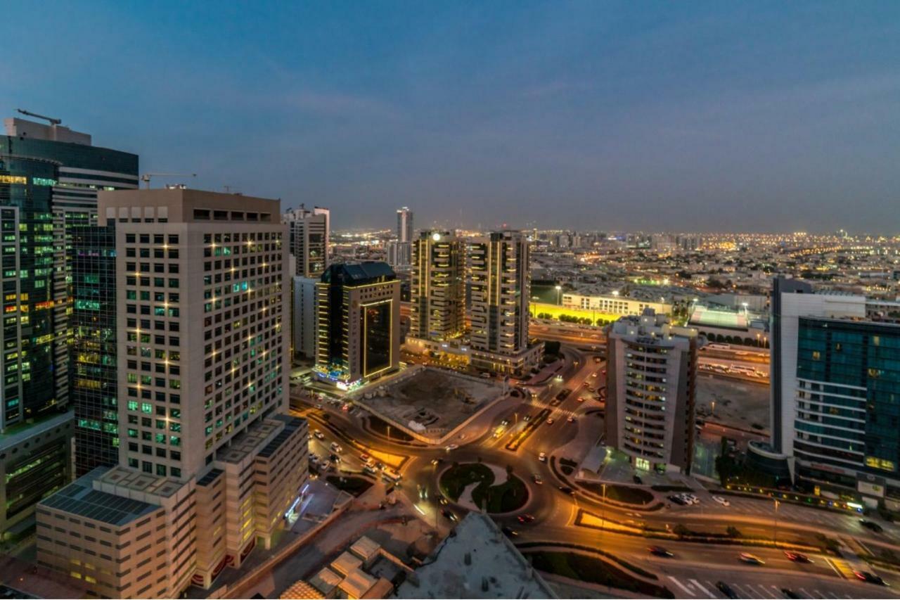 Back Packer Top 10 Dubai Exterior photo